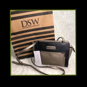 NWT KENNETH COLE REACTION CROSSBODY PURSE